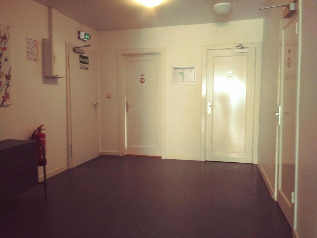 Pension Am Rathaus Hambourg Extérieur photo