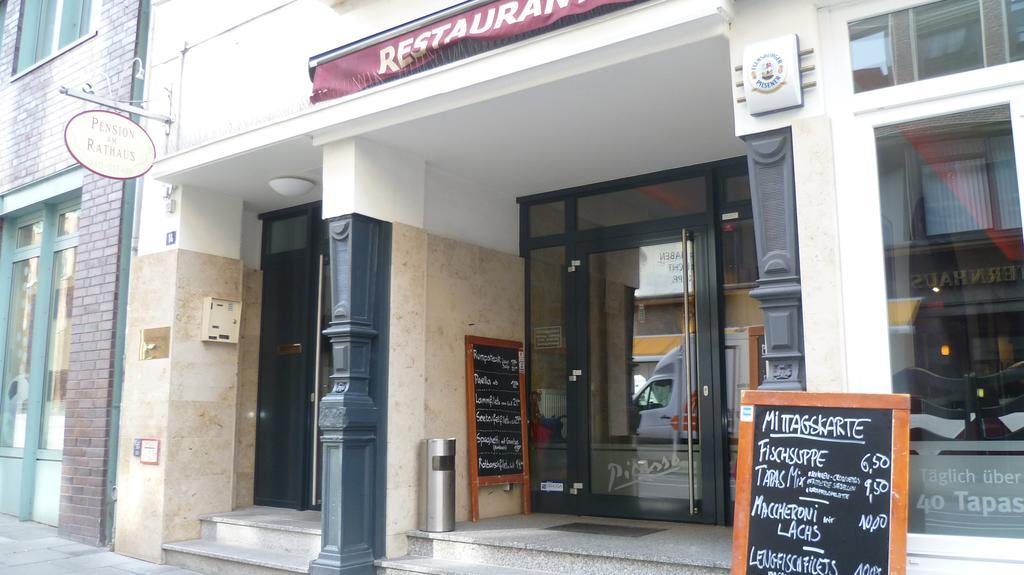 Pension Am Rathaus Hambourg Extérieur photo